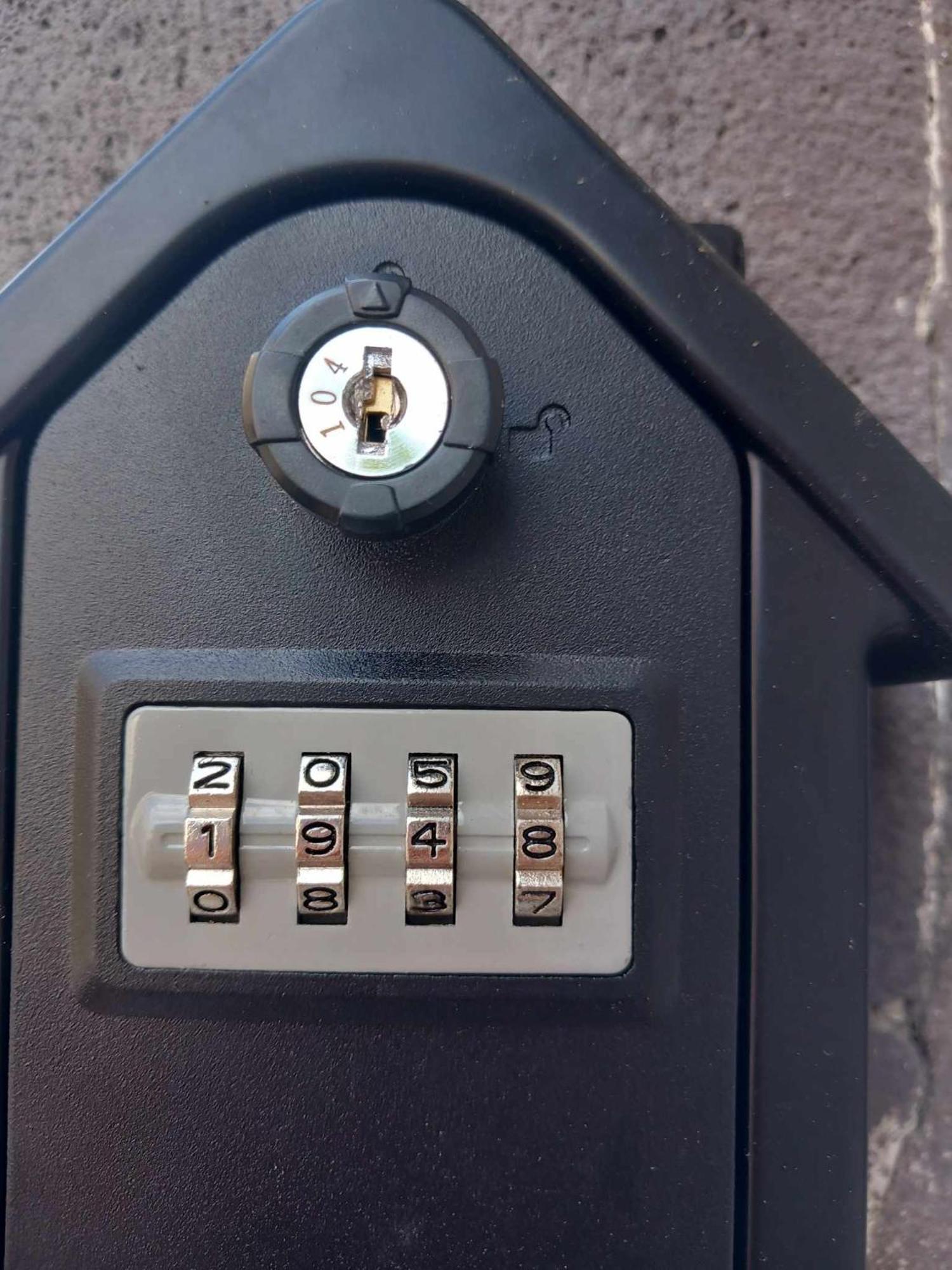 L'Appart De Babou Rez De Chaussee Parking Free Draps Wifi Thiers Exteriör bild